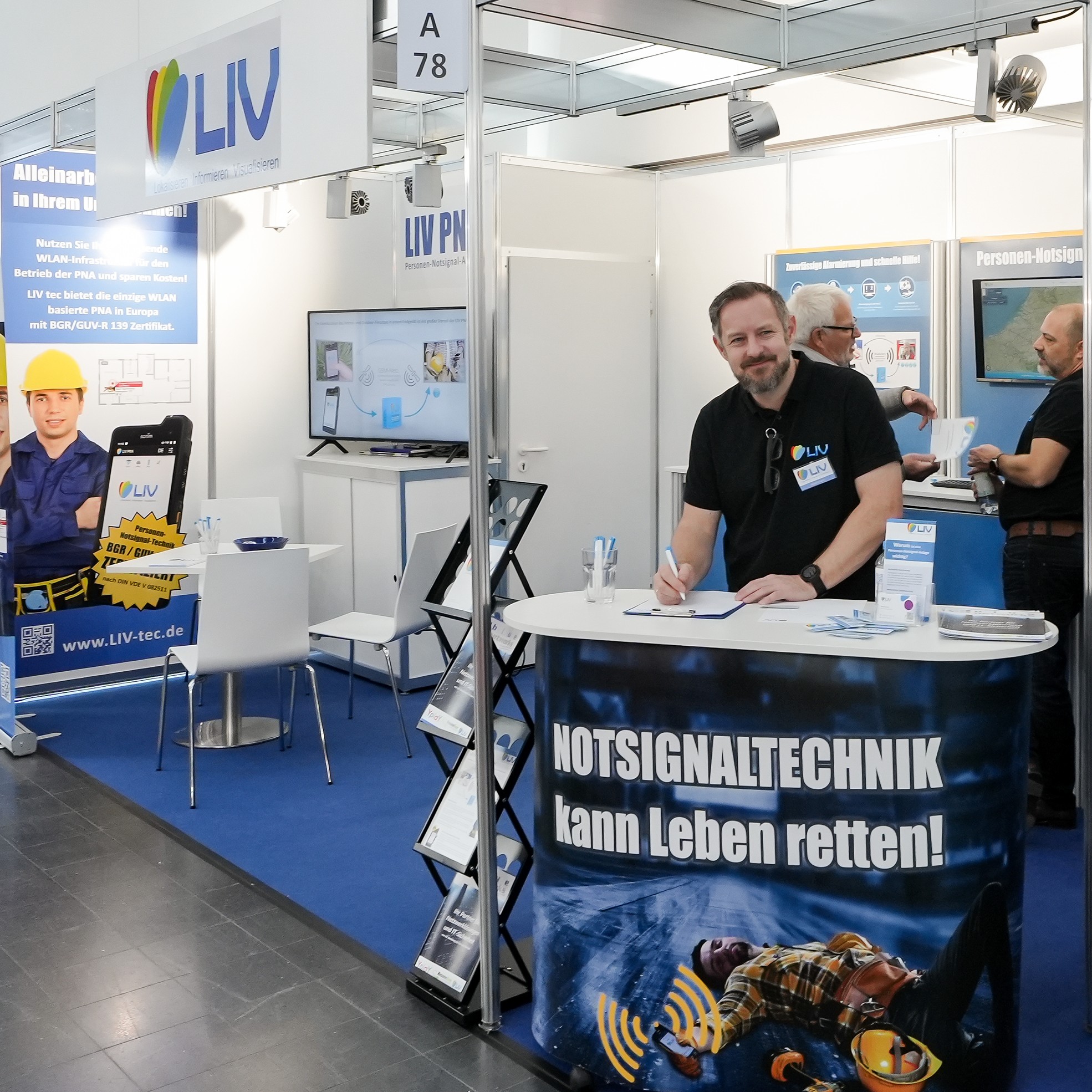 Mehr über den Artikel erfahren Erfolgreicher Messeauftritt der LIV tec GmbH auf der A+A Arbeitsschutzmesse 2025 in Düsseldorf